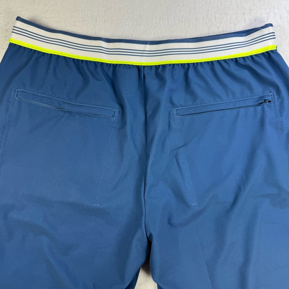 Lucky In Love Women’s L Blue Pull‑On Golf Shorts 9” Stretch - Picture 3 of 12